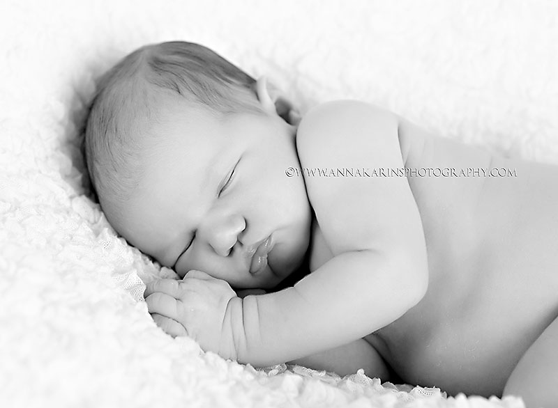 sleepy newborn baby , bw portraits of newborn sleeping baby 